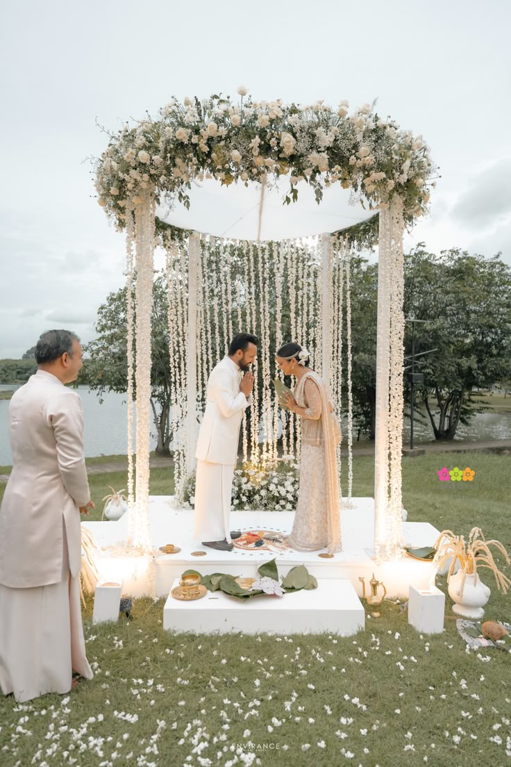 Sri Lankan Wedding Traditions Every Couple Should Know